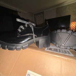 Elegant Black Women's Oxford Shoes